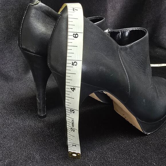 Vince Camuto Black Leather Elvin Platform Ankle Booties High Heel - Picture 9 of 10